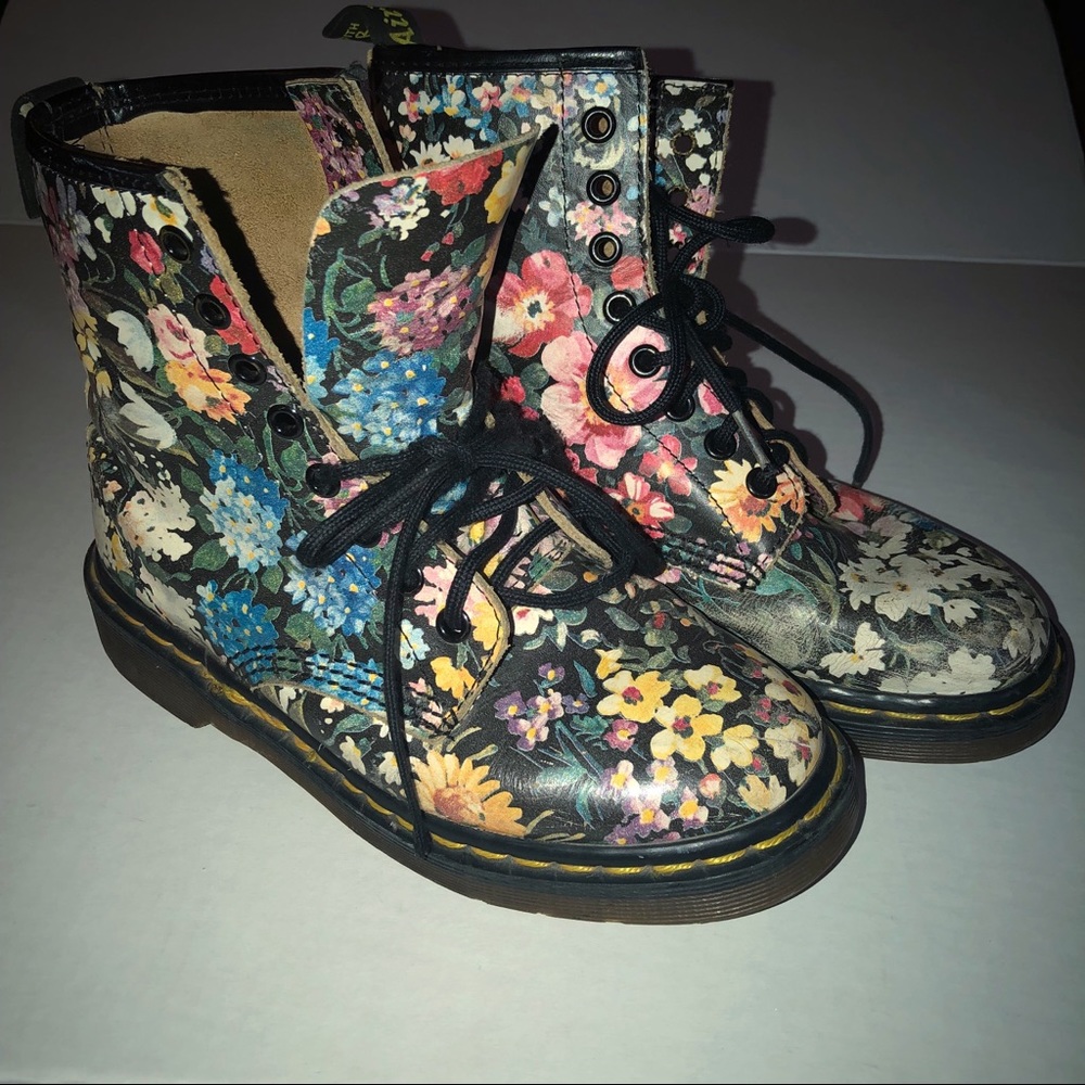 Vintage Floral Doc Martens Boots Dr. Martens